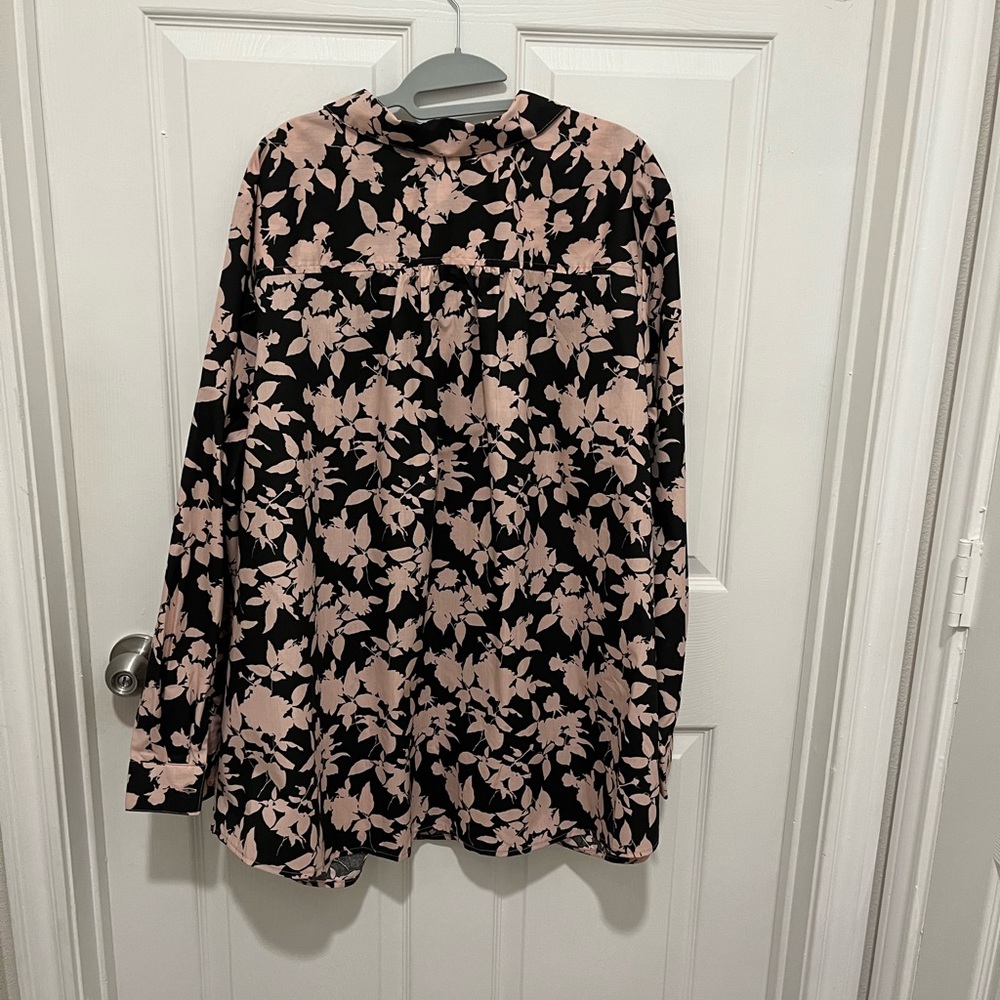 NWOT Roamans Plus Size Women Buttons DownShirt Long Sleeve Cotton Blend Size 30W - Picture 2 of 12